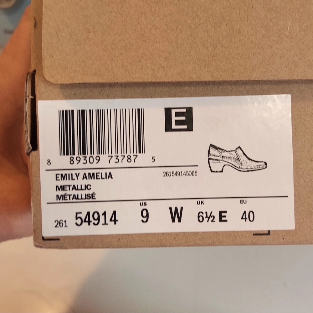 NWT Clarks Women's Emily Amelia Metallic Bronze Size 9 Wide - Picture 3 of 7